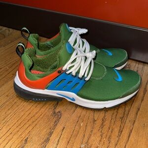Nike Prestos